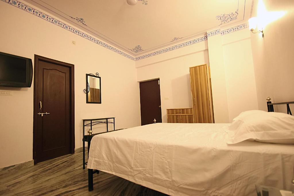 Hotel Devi Palace Udaipur Chambre photo